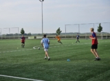 Training van S.K.N.W.K. JO19-1 van donderdag 1 mei 2025 (3/48)